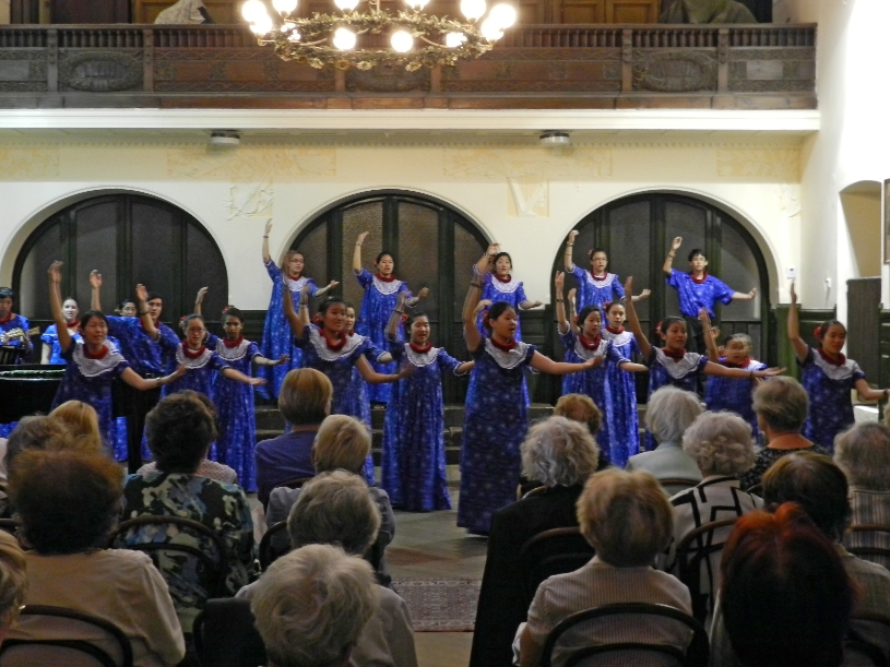 Hawai’i Youth Opera Chorus Participate in the Mozart International Choral Festival
