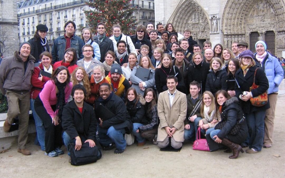 Otterbein University Perform During Mass in Notre Dame Cathedral