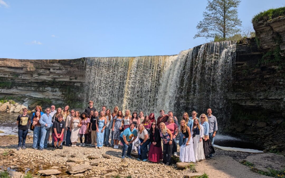Manatee High School Choir tours the Baltics