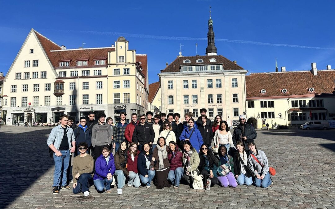 Lincoln High School Choir tours the Baltics