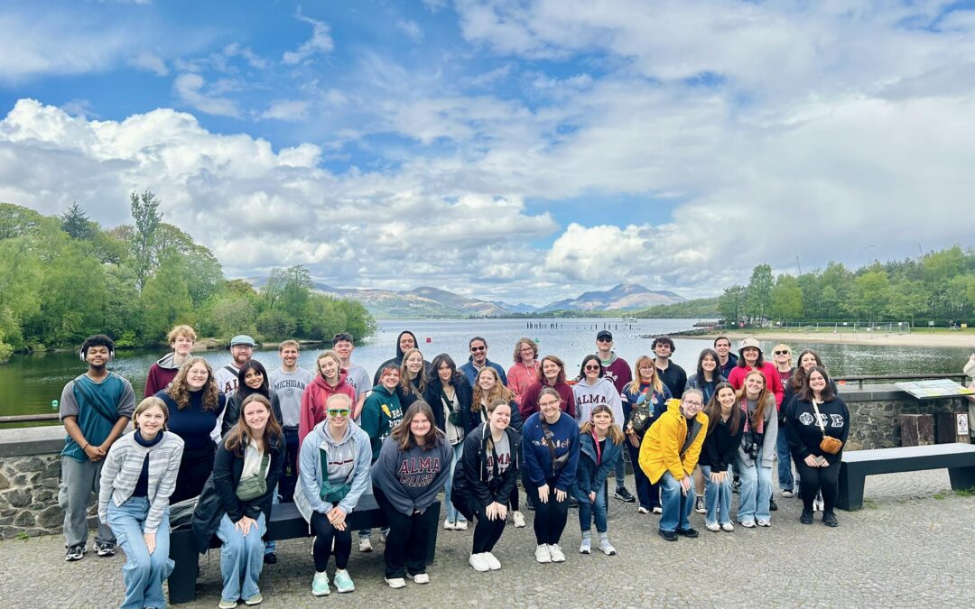 Alma College Choir tours Scotland