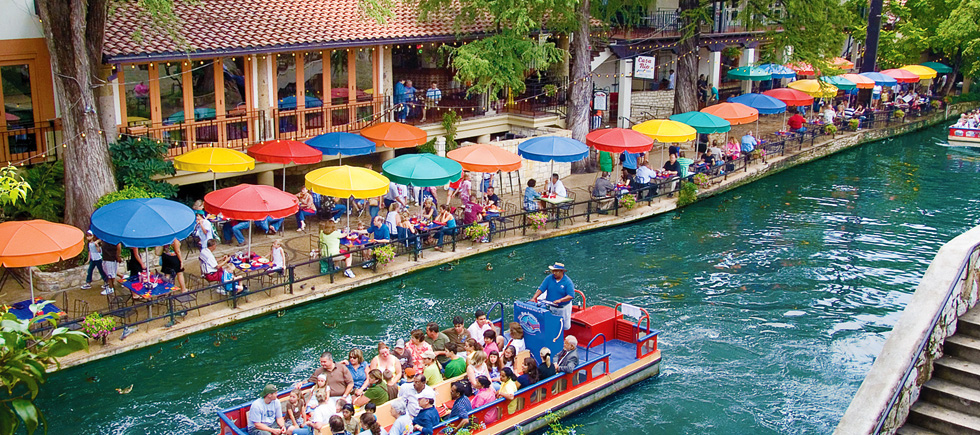 Marcos de Niza High School Orchestra Perform in San Antonio and Austin